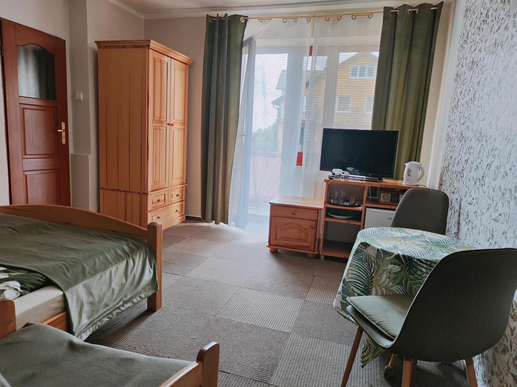 Pokoje Goscinne U Broni Mielno  Quarto foto